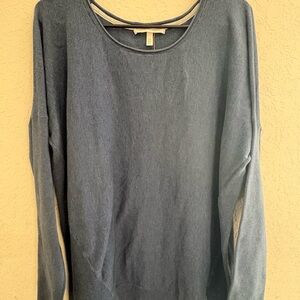 Lg Victoria’s Secret Women's Blue Sweater
